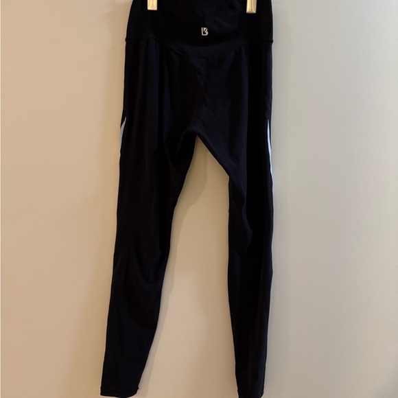 Buffbunny Collection Leggings - Picture 2 of 3